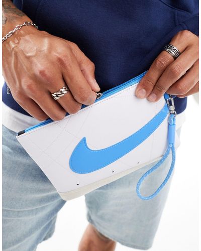 Nike – icon blazer – große handgelenktasche - Blau