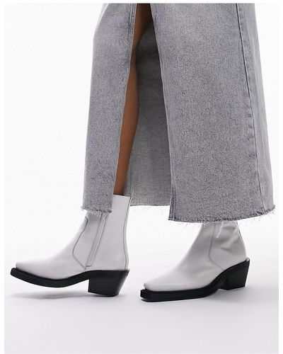 TOPSHOP – lara – ankle-boots im cowboystil aus leder - Schwarz