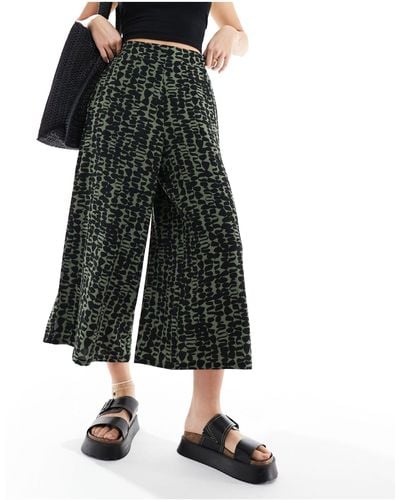 New Look Patterned Cropped Trousers - Black