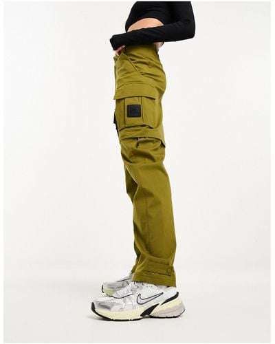 The North Face Nse Convin Loose Fit Zip Off Cargo Trousers - Green