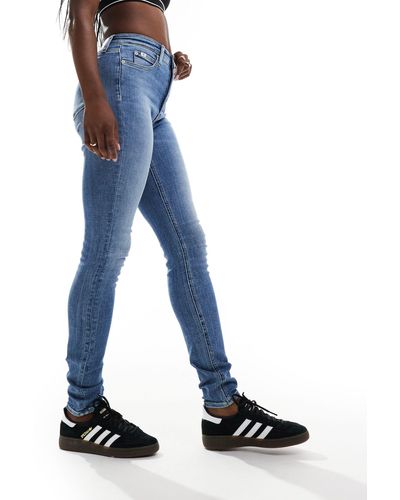 Calvin Klein Jeans skinny a vita alta lavaggio medio - Blu