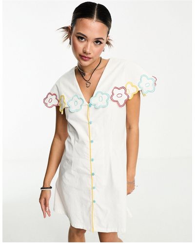 Native Youth Embroidered Button Detail Mini Dress - White