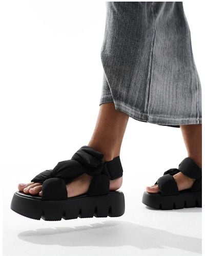 Steve Madden Puffy Sandal With Chunky Sole - Black