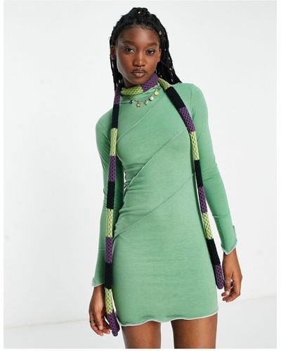 Daisy Street Vestido corto con bajo asimétrico y pespuntes en contraste - Verde