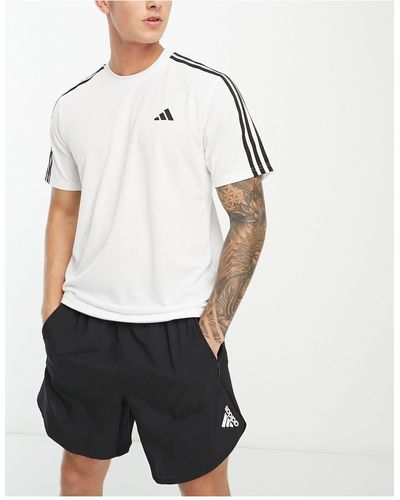 adidas Originals Adidas - training essential - t-shirt bianca con 3 strisce - Bianco