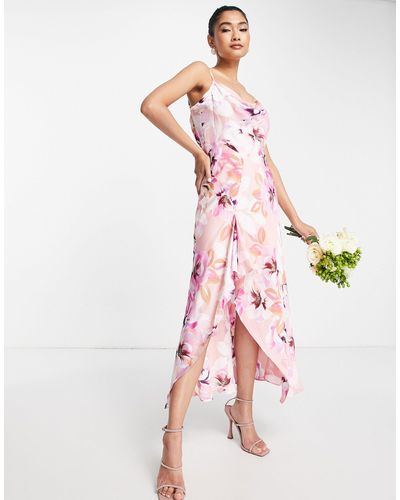 Liquorish Satijnen Slipdress Met Ruches Bin Pastelkleurige Bloemenprint - Roze