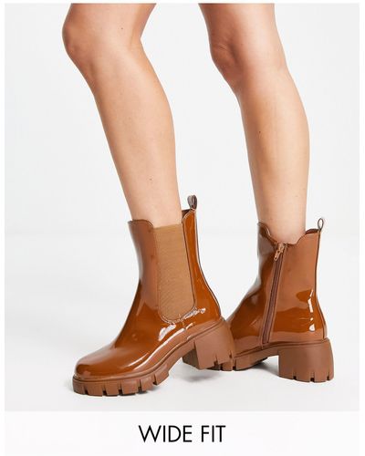 Simply Be Wide Fit Cleated Block Heeled Chelsea Boot - Brown