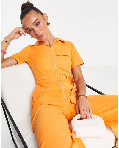 Lola May Tuta jumpsuit con fondo ampio e cintura - Arancione