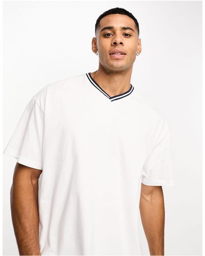 Threadbare T-shirt oversize bianca con scollo a v - Bianco