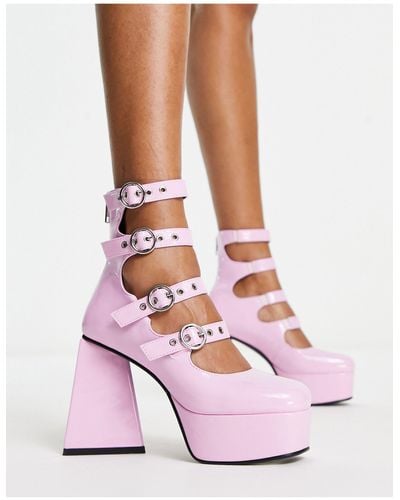 LAMODA True Romance Multi Buckle Platform Shoes - Pink
