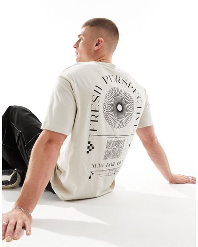 SELECTED T-shirt oversize beige con stampa "perspective" sul retro - Bianco