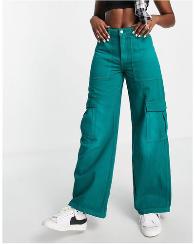 Weekday Pantalones cargo con lavado verde julian - Azul