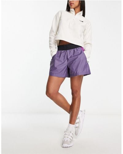The North Face – tnf x – shorts aus webstoff - Lila