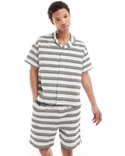 Native Youth Stripe Jacquard Short Sleeve Shirt - White