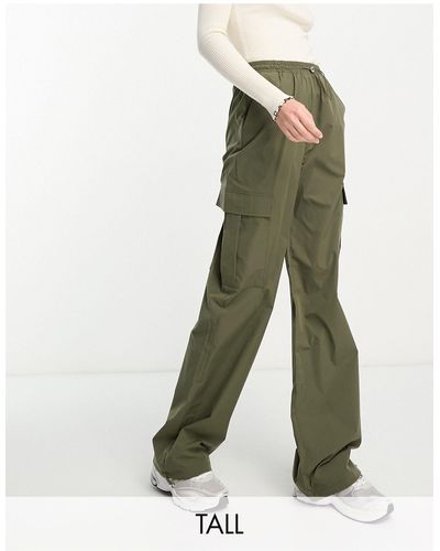 Pieces Esclusiva - pantaloni cargo kaki con coulisse con fermacorda - Verde
