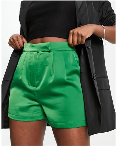 UNIQUE21 Pantalones cortos verde luminoso