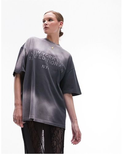 TOPSHOP Camiseta extragrande con diseño gráfico efecto spray "new york" - Gris