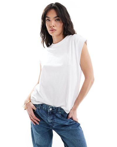 Mango Camiseta blanca sin mangas con detalle en los hombros - Blanco