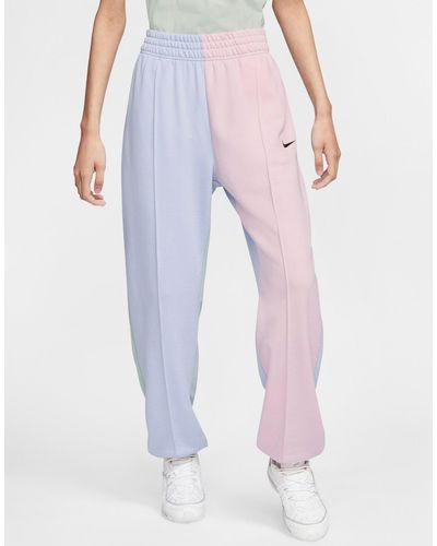 Nike Oversized joggingbroek Met Pastelkleurige Kleurvlakken En Klein Metallic Swoosh-teken - Meerkleurig