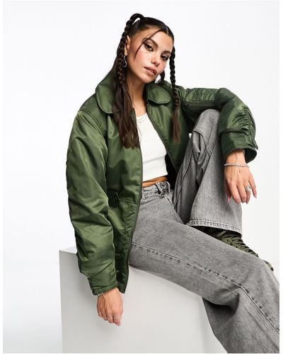 Collusion Nylon Jacket With With Fitted Waist - Green