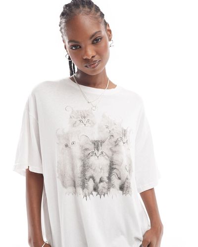 Weekday Emy - t-shirt oversize con stampa fotografica con gatto, colore sporco - Bianco