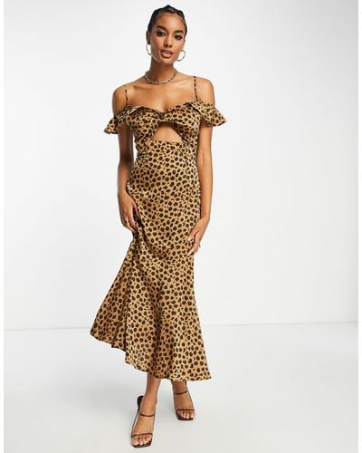 Never Fully Dressed – maxikleid mit rüschenärmeln, zierausschnitt und leopardenmuster - Mettallic