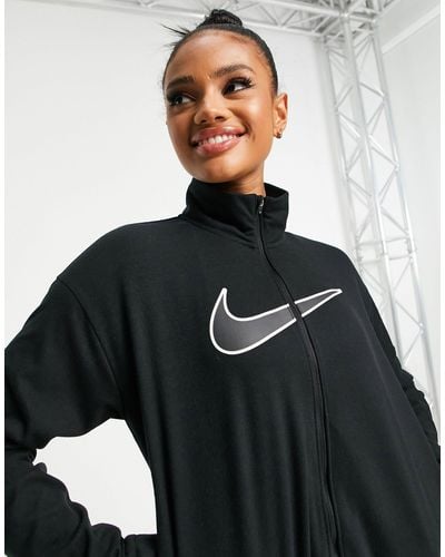 Nike – swoosh – lauf-jacke aus fleece - Schwarz