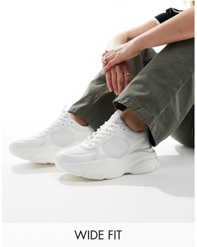 ASOS Drop - sneakers bianche a pianta larga - Bianco