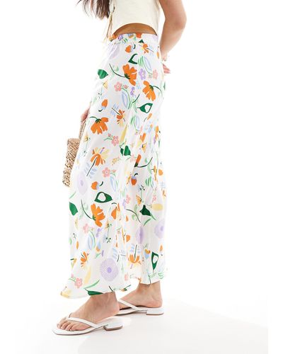 ONLY Floral Print Maxi Skirt - White