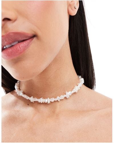 ASOS Choker Necklace With Faux Chipping And Pearl Design - Natural