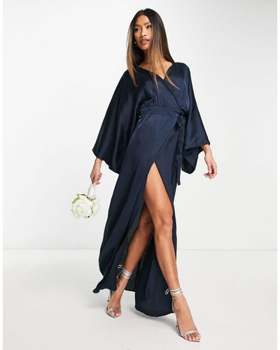TFNC London – bridesmaid – brautjungfern-maxi-wickelkleid aus satin - Blau