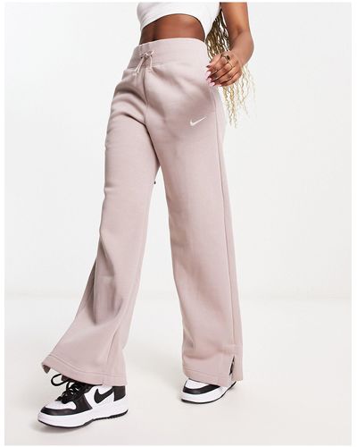 Nike Track pants and sweatpants for Women | Online Sale up to 56% off |  Lyst Canada