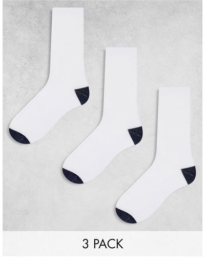ASOS Confezione da 3 paia di calzini bianchi con tallone e punta blu navy - Bianco