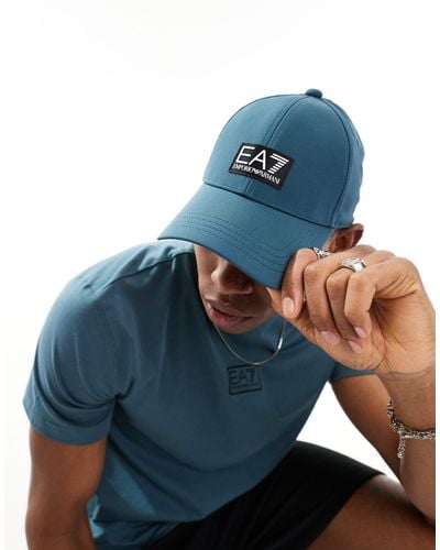EA7 Armani - core - cappellino con visiera medio con etichetta del logo - Blu