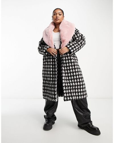 Urbancode Curve Urban Code Plus Longline Houndstooth Overcoat With Pink Faux Fur Collar - White
