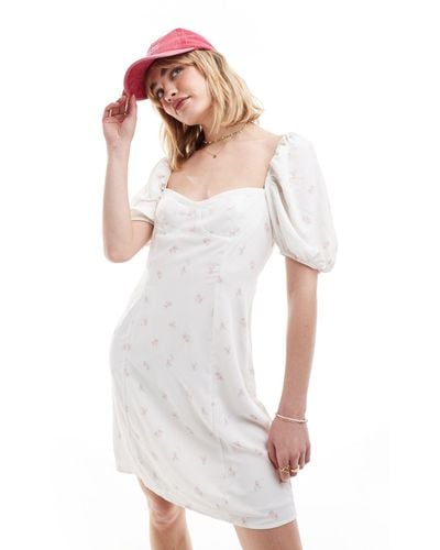 Glamorous Mini Rose Print Puff Sleeve Mini Dress - White