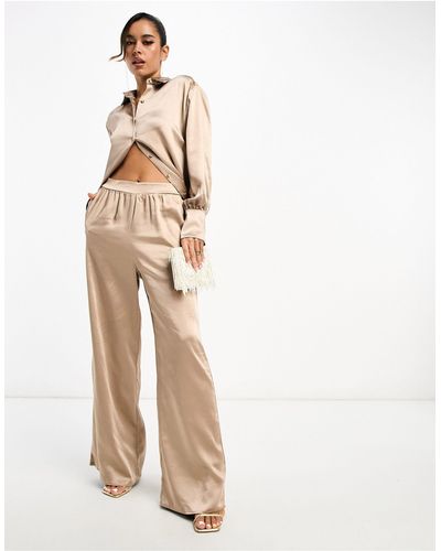 Pretty Lavish Pantalones color moca - Neutro