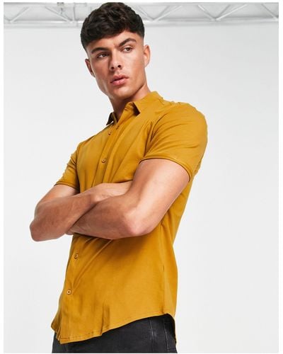 New Look – kurzärmliges jersey-hemd mit körperbetontem schnitt - Braun