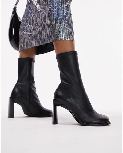 TOPSHOP Bowie Premium Leather Round Toe Heeled Boot - Black