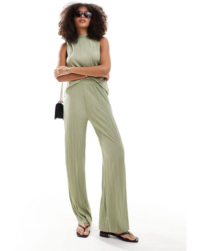 Vero Moda Pantalon d'ensemble large plissé - kaki - Vert