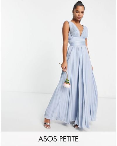 ASOS Asos Design Petite - Bruidsmeisjes - Geplooide Maxi-jurk Met Camibandjes En Satijnen Overslag - Blauw