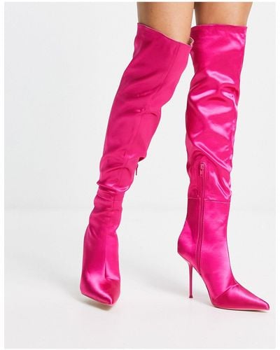Public Desire – tianna – overknee-stiefel aus satin - Pink