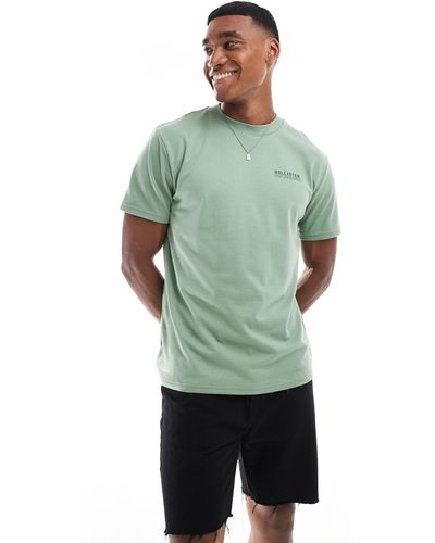 Hollister Micro Logo Relaxed Fit Cooling T-shirt - Green