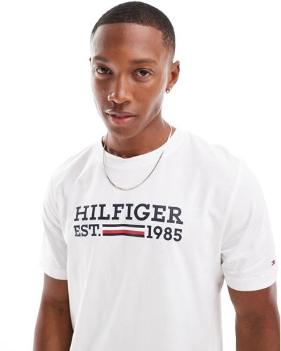 Tommy Hilfiger – regulär geschnittenes t-shirt - Weiß