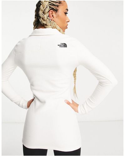 The North Face Exclusivité asos - - glacier - robe en polaire à col zippé avec logo sur l'encolure - crème - Blanc