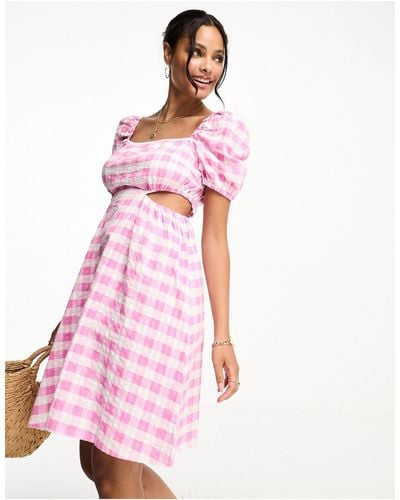 Monki Mini-jurk Met Ballonmouwen, Uitsnijdingen En Gingham Ruit - Roze