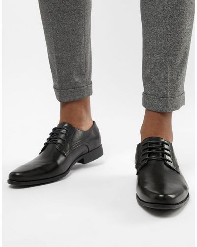 ASOS Zapatos derby en cuero sintético en - Negro