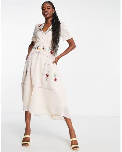 Hope & Ivy Embroidered Tea Midaxi Dress - Natural