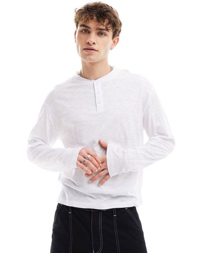 Reclaimed (vintage) – langärmliges henley-shirt aus flammgarn-jersey - Weiß