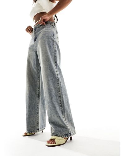 Urban Revivo – locker geschnittene jeans mit geradem schnitt - Grau